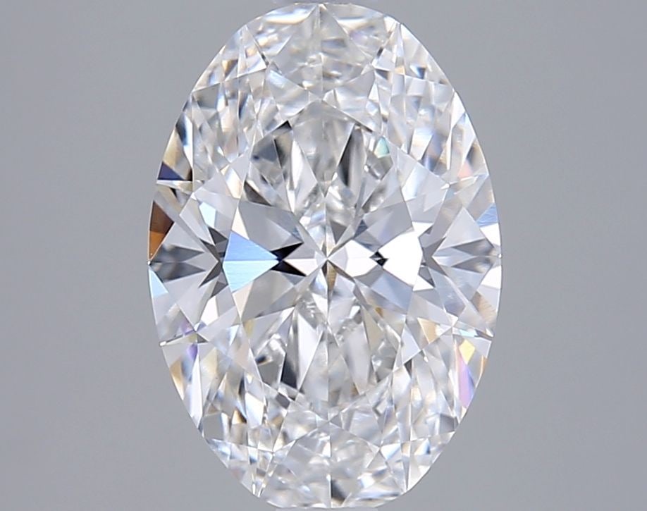 IGI Oval 2.04ct D VVS2 Loose Lab Diamond: IGI Oval 2.04ct D VVS2 Loose Lab Diamond A rare and exceptional oval-cut lab diamond, certified by the International Gemological Institute (IGI), boasts an impressive 2.04 carats of flawless VVS2 clar