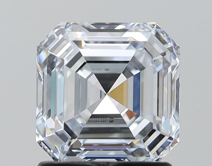 IGI Square Emerald 1.54ct G VVS2 Loose Lab Diamond: IGI Square Emerald 1.54ct G VVS2 Loose Lab Diamond A rare opportunity to own a stunning lab-grown square emerald-cut diamond, certified by the International Gemological Institute (IGI) as G color, VVS