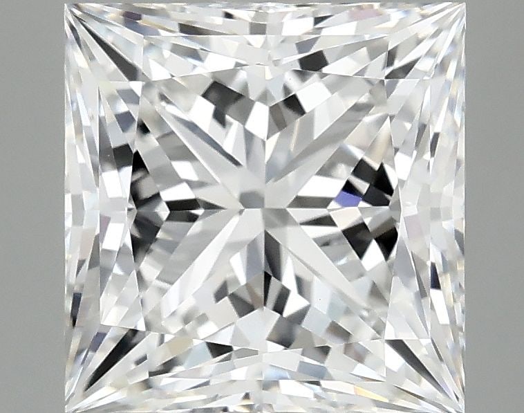 IGI Princess 4.07ct E VVS2 Loose Lab Diamond: IGI Princess 4.07ct E VVS2 Loose Lab Diamond A stunning lab-grown diamond, certified by the International Gemological Institute (IGI), boasts exceptional clarity and color. With its impressive 4.07ct