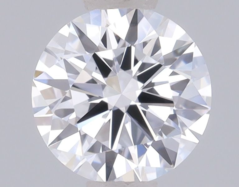 IGI Round 0.7ct E VVS1 Ideal Loose Lab Diamond: IGI Round 0.7ct E VVS1 Ideal Loose Lab Diamond Experience the brilliance of a lab-grown diamond, certified by the International Gemological Institute (IGI) as an Ideal Round brilliant with exceptional