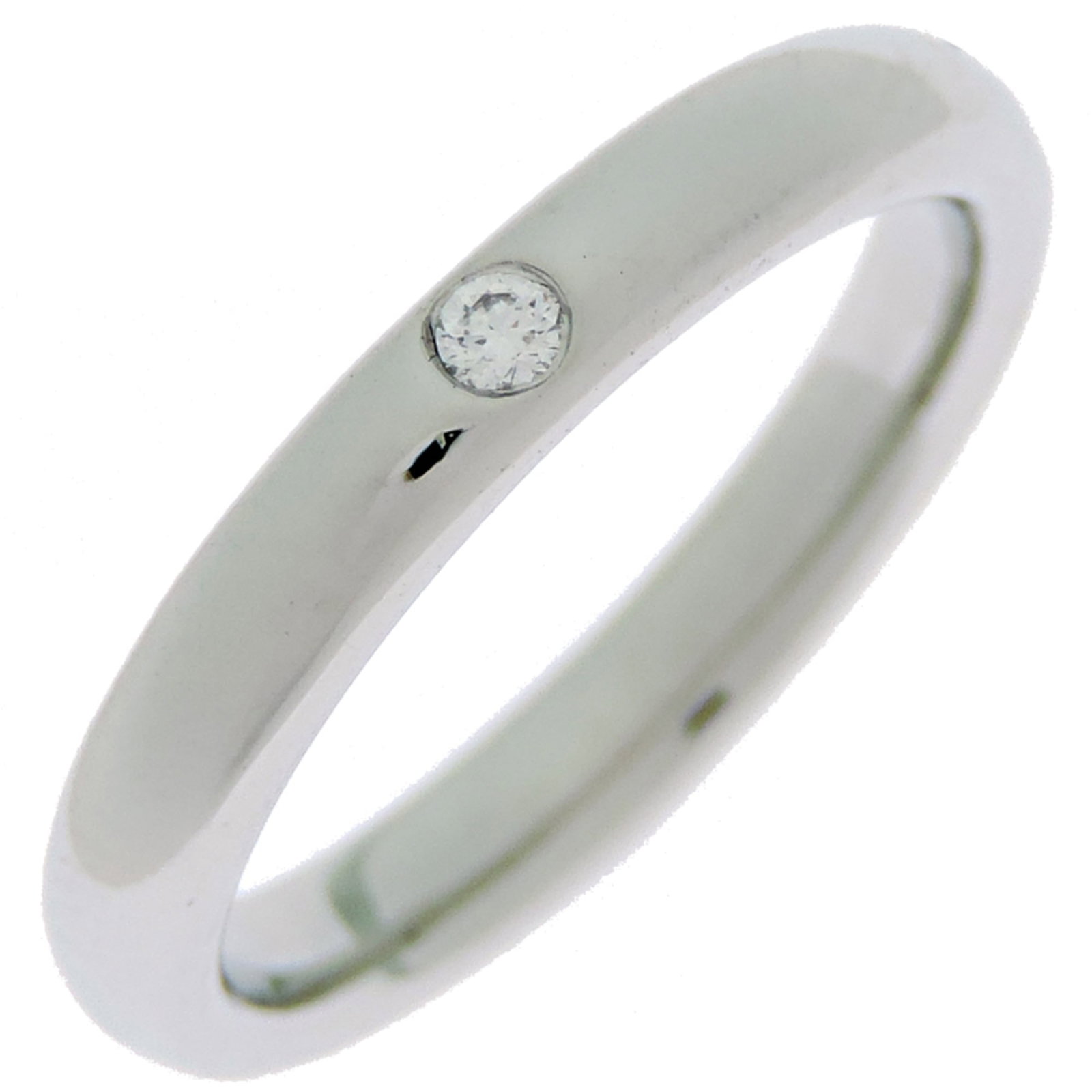 950 Tiffany Band Ring Platinum: 950 Tiffany Band Ring Platinum Experience the timeless elegance of Tiffany & Co.'s iconic platinum band ring, adorned with a stunning diamond stone. This 950 platinum masterpiece is crafted from high-