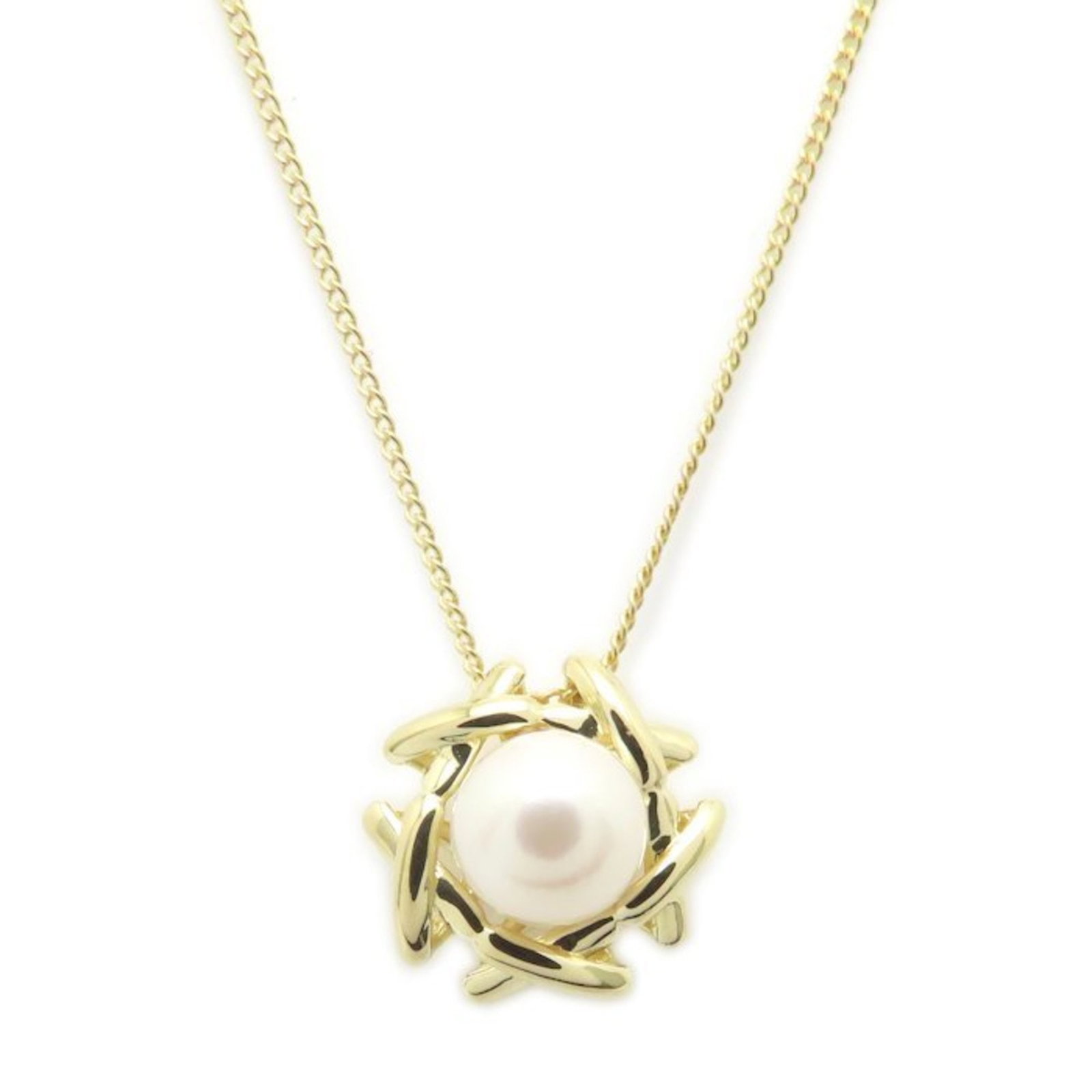 295207 - TIFFANY&Co. Tiffany Kiss Around Necklace - 6.8mm Pearl - 18K Yellow Gold - Women's: 295207 - TIFFANY&Co. Tiffany Kiss Around Necklace - 6.8mm Pearl - 18K Yellow Gold - Women's Elegant and sophisticated, the Tiffany Kiss Around Necklace is a timeless piece of jewelry that exudes class