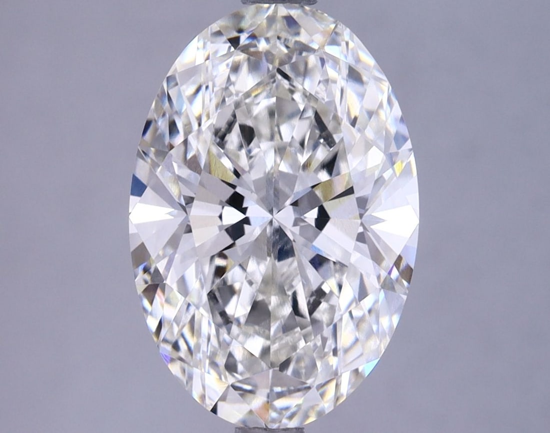 Loose Lab Diamond - GIA Oval 4.12ct H VVS2: Loose Lab Diamond - GIA Oval 4.12ct H VVS2 Experience the beauty of a lab-grown diamond, certified by the prestigious GIA and boasting exceptional clarity (VVS2) and color (H), with a stunning 4.12ct