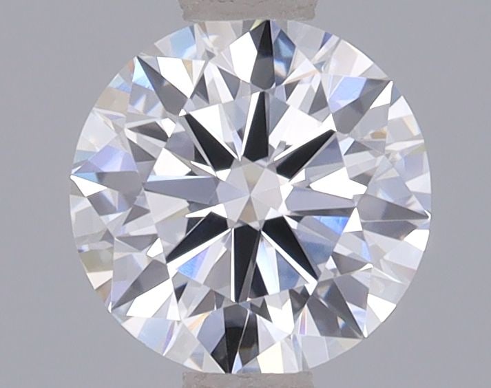 IGI Round 1.02ct E VVS1 Ideal Loose Lab Diamond: IGI Round 1.02ct E VVS1 Ideal Loose Lab Diamond A rare opportunity to own a truly unique and exceptional diamond, this 1.02ct IGI Round lab-grown gem boasts an impressive VVS1 clarity grade, perfect f