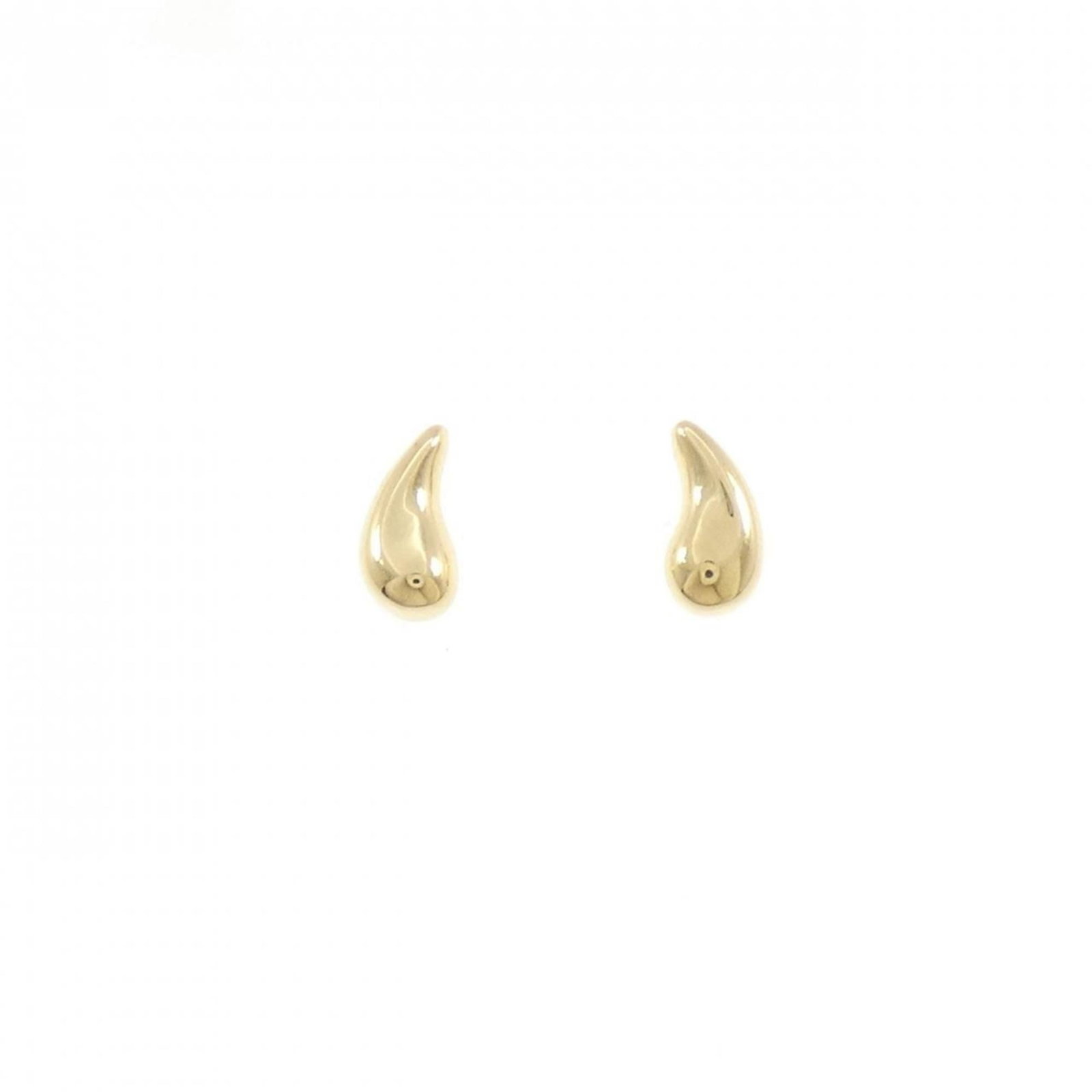 Tiffany 18k Yellow Gold Stud Earrings: Tiffany 18k Yellow Gold Stud Earrings Elevate your everyday look with these stunning 18k yellow gold stud earrings from Tiffany, a timeless luxury brand. With their sleek design and high-quality craft