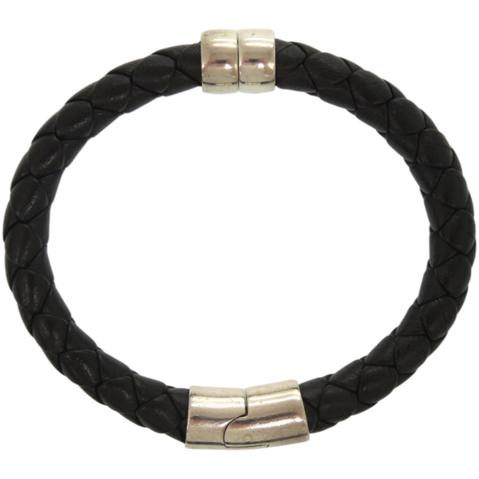 Bottega Veneta 925 Silver Leather Charm Bracelet: Bottega Veneta 925 Silver Leather Charm Bracelet A sleek and sophisticated Bottega Veneta charm bracelet, crafted from supple 925 silver leather that adds a touch of edgy elegance to any outfit. The c