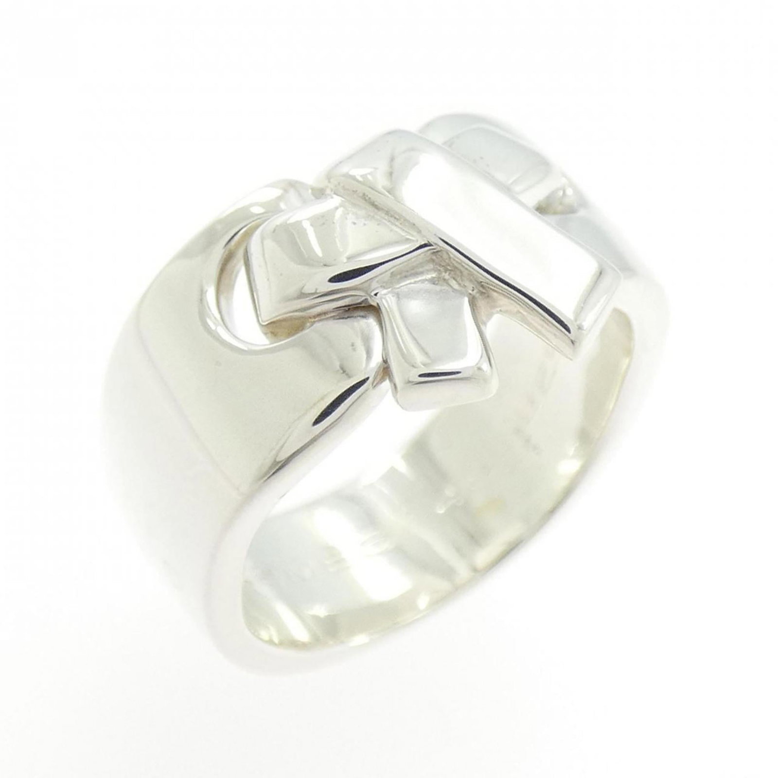 Hermes Silver 925 Band Ring: Hermes Silver 925 Band Ring A delicate and sophisticated silver band ring from the renowned French fashion house Hermes, crafted with 925 sterling silver for a touch of understated elegance. With its