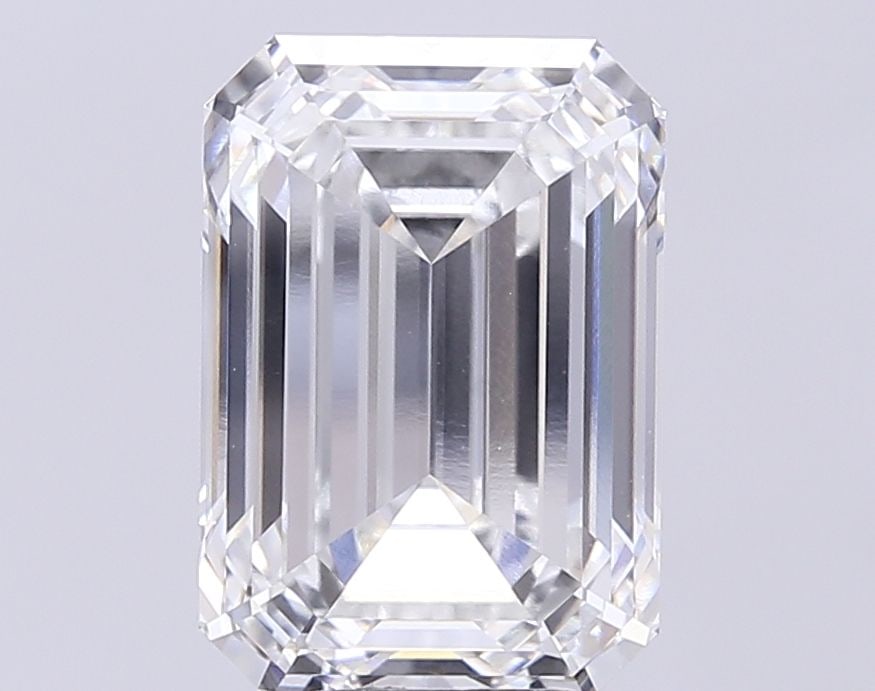 Loose Lab Diamond - IGI Emerald 6.06ct F VVS1: Loose Lab Diamond - IGI Emerald 6.06ct F VVS1 Experience the brilliance of a lab-grown diamond, certified by IGI as an F color, VVS1 clarity, and EX polish and symmetry. This stunning 6.06ct emerald-c