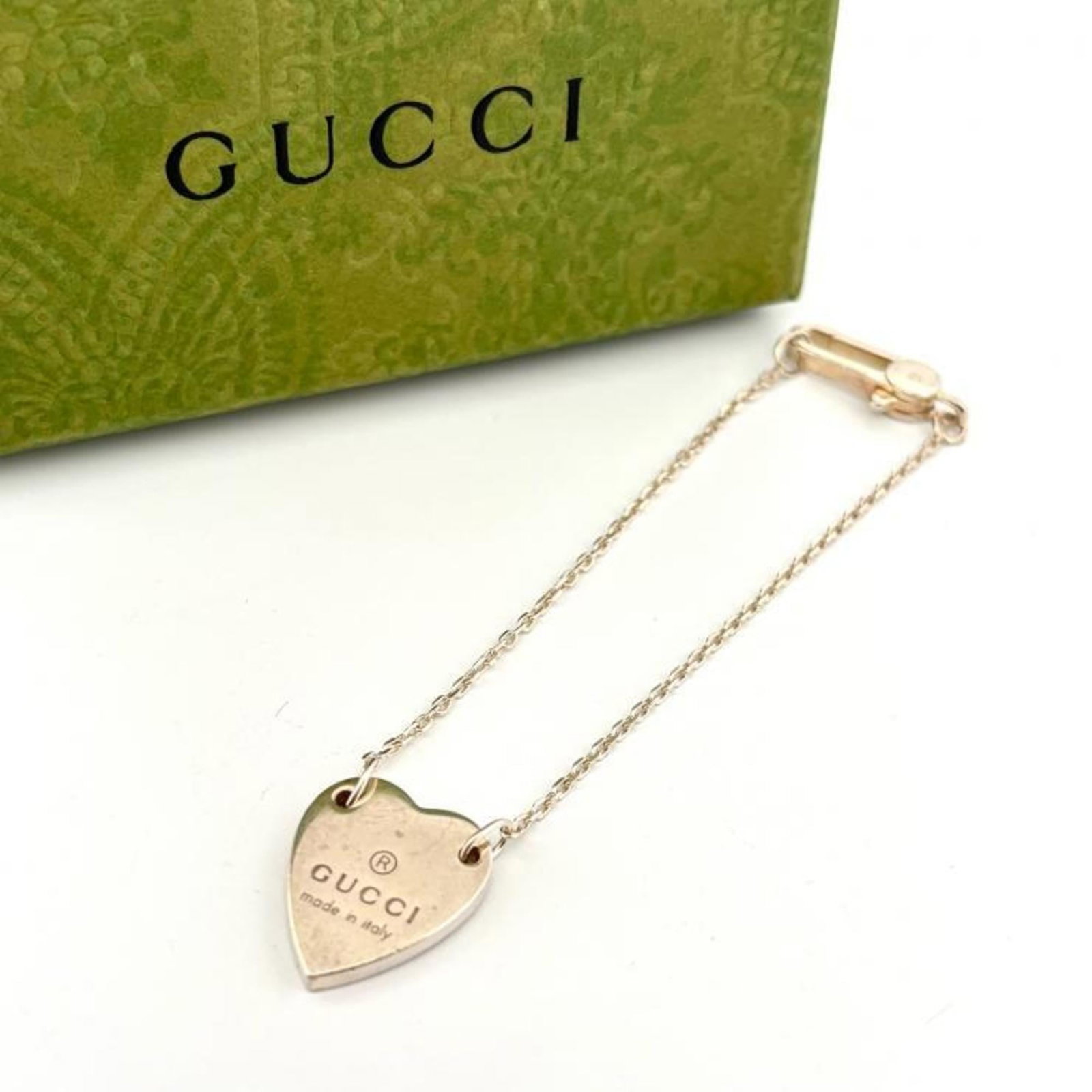 Gucci Silver 925 Charm Bracelet: Gucci Silver 925 Charm Bracelet Elevate your everyday style with the Gucci Silver 925 Charm Bracelet, a sleek and sophisticated accessory that adds a touch of luxury to any outfit. Made from high-qual