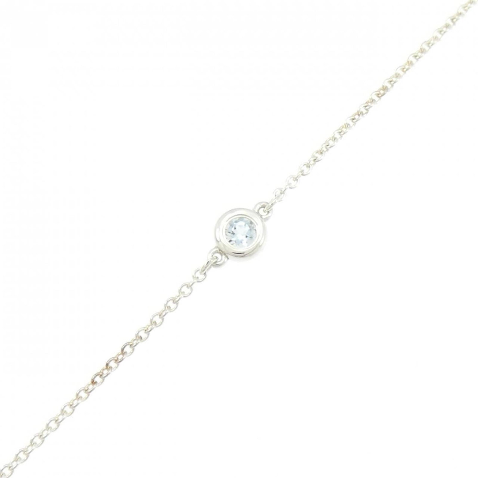 925 Tiffany Charm Bracelet Silver: 925 Tiffany Charm Bracelet Silver A beautiful 925 Tiffany charm bracelet, adorned with a stunning aquamarine stone, adds a touch of elegance to any outfit. With its sterling silver construction and cl