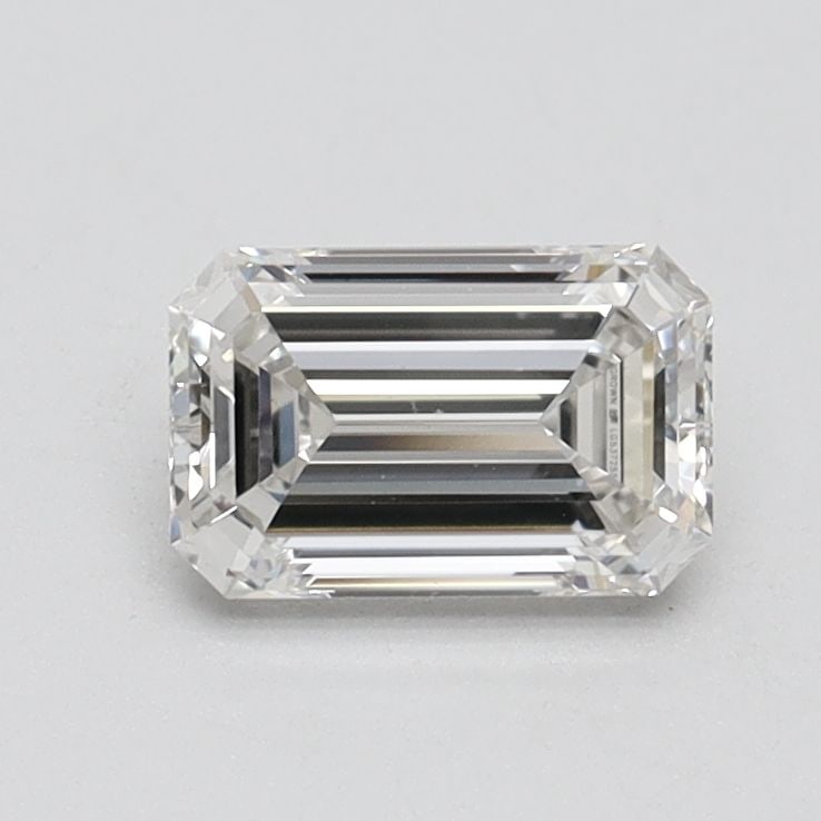 Loose Lab Diamond - IGI Emerald 0.76ct H VVS2: Loose Lab Diamond - IGI Emerald 0.76ct H VVS2 A rare and exceptional lab-grown diamond, certified by the International Gemological Institute (IGI), boasts an impressive 0.76 carat size with a vibrant