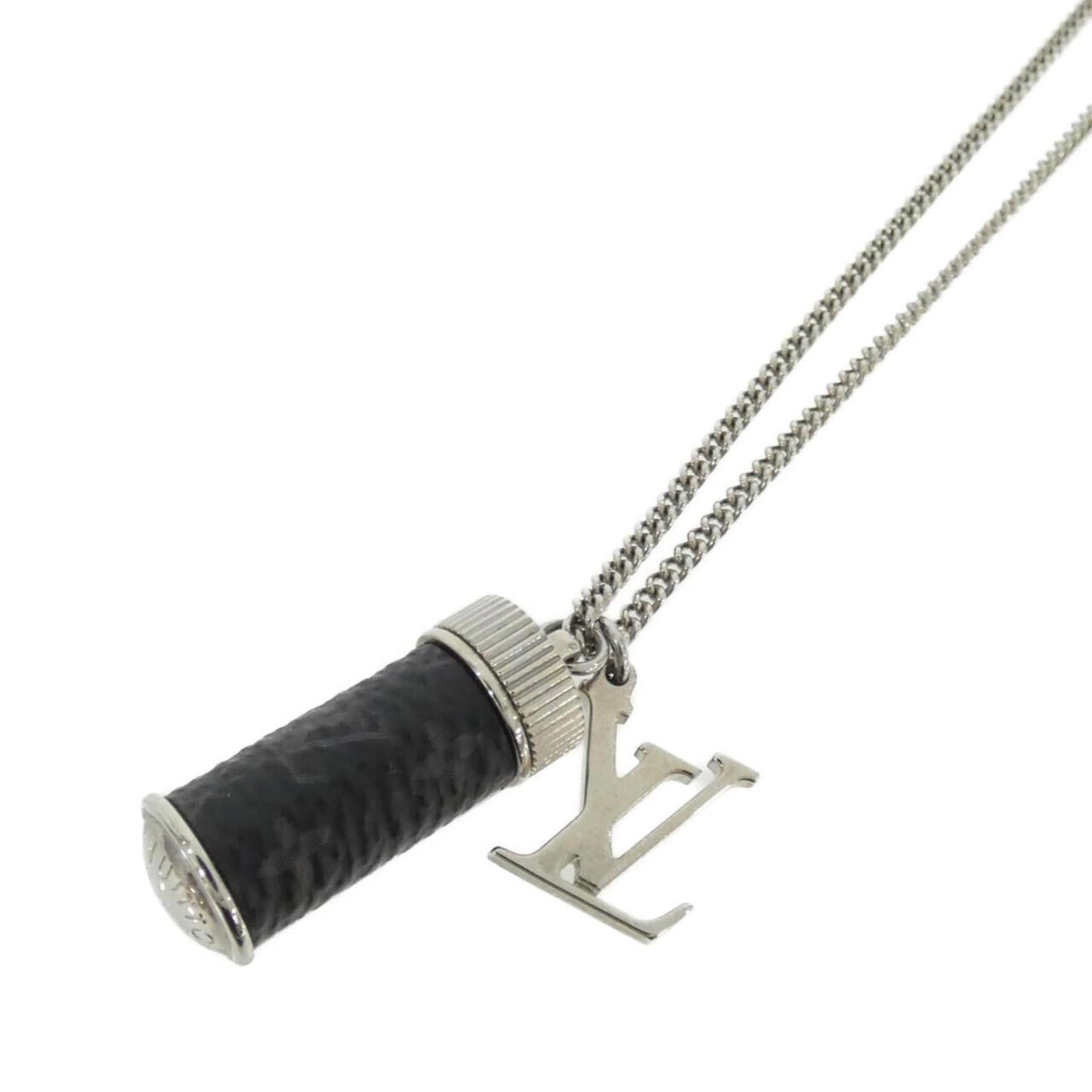 Necklace Louis Vuitton Collier Charms Monogram Eclipse M63641: Necklace Louis Vuitton Collier Charms Monogram Eclipse M63641 A sleek and sophisticated Louis Vuitton necklace, the Collier Charms Monogram Eclipse is a timeless piece that exudes luxury and elegance.