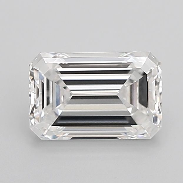 IGI Emerald 3.1ct F VVS2 Loose Lab Diamond: IGI Emerald 3.1ct F VVS2 Loose Lab Diamond A rare and exceptional opportunity to own a genuine lab-grown emerald-cut diamond, boasting an impressive 3.1 carats of flawless VVS2 clarity in its F color