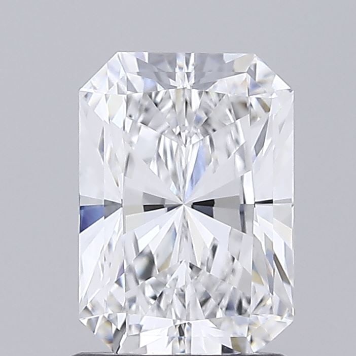IGI Radiant 1.46ct D VVS1 Loose Lab Diamond: IGI Radiant 1.46ct D VVS1 Loose Lab Diamond Experience the brilliance of nature's own masterpiece, a lab-grown diamond that rivals its mined counterparts in quality and beauty. This stunning 1.46ct IG