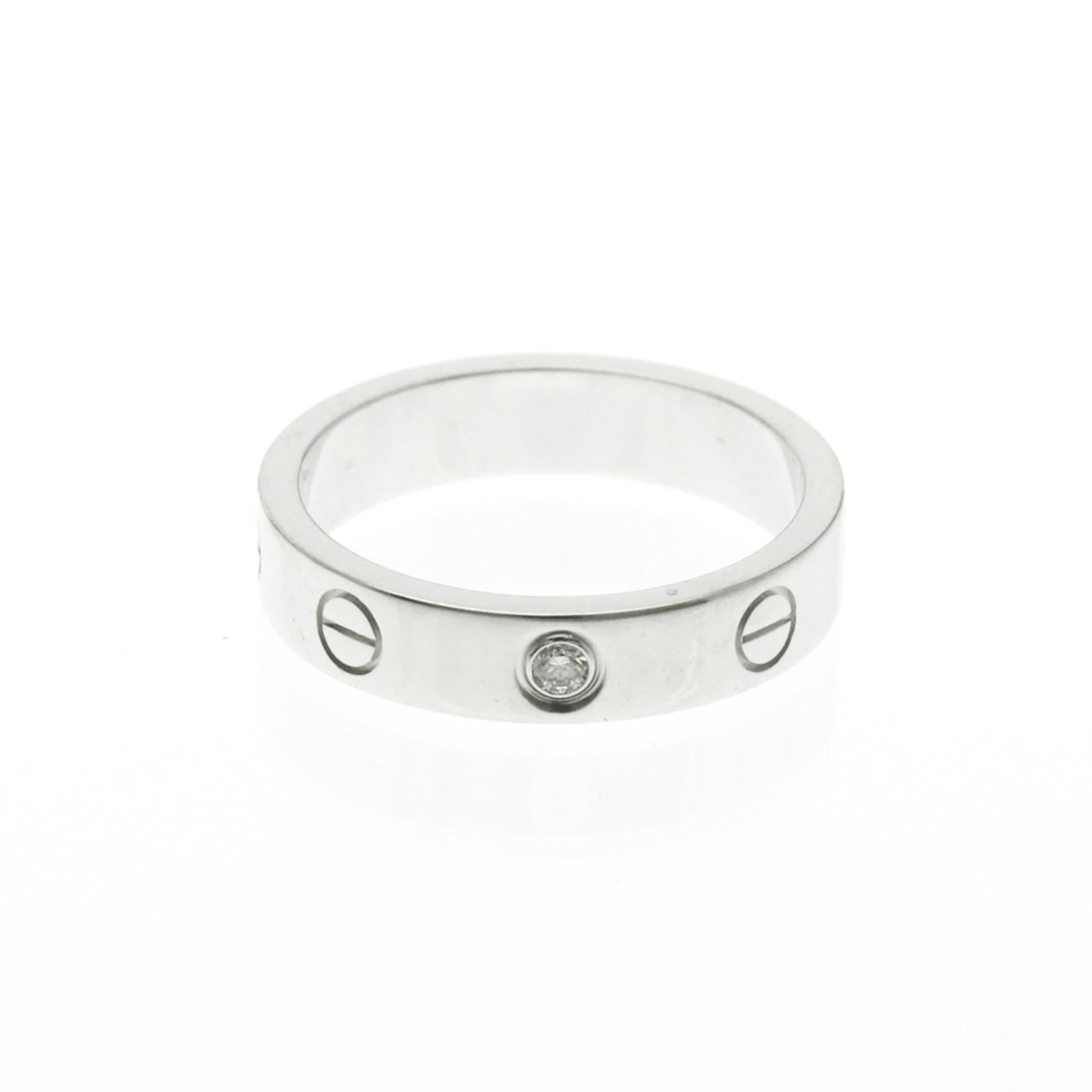 Cartier 18k White Gold Band Ring: Cartier 18k White Gold Band Ring Elevate your style with this stunning Cartier 18k white gold band ring, boasting sleek lines and a sophisticated silver tone that exudes luxury. With its 4mm wide band