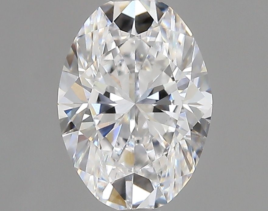 IGI Oval 1.52ct D VVS2 Loose Lab Diamond: IGI Oval 1.52ct D VVS2 Loose Lab Diamond Experience the brilliance of a lab-grown diamond, certified by IGI as a stunning 1.52ct D VVS2 Oval cut gemstone. Its exceptional color and clarity make it a r
