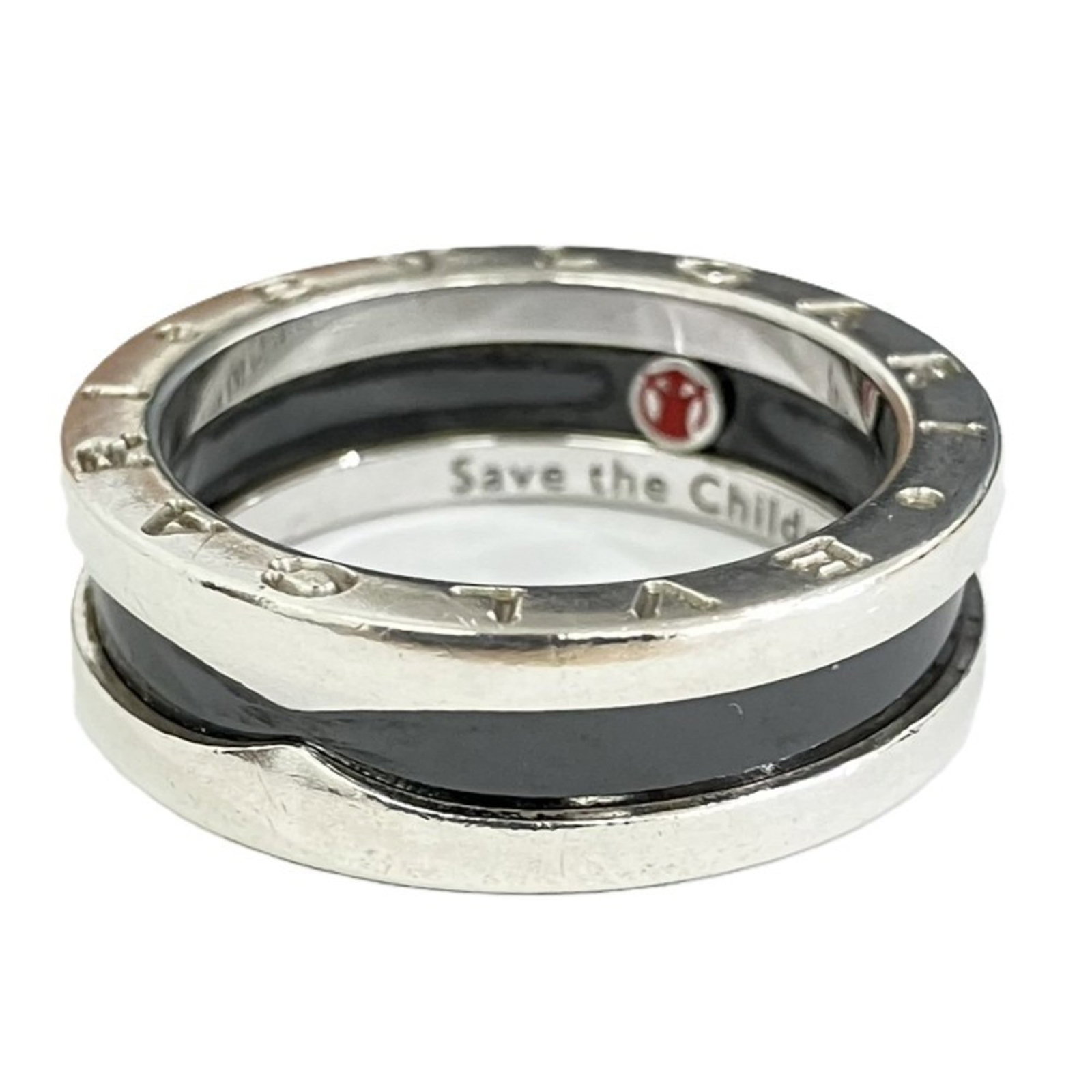 Bvlgari Silver 925 Band Ring: Bvlgari Silver 925 Band Ring Elevate your style with the sleek and sophisticated Bvlgari Silver 925 Band Ring, crafted from high-quality silver 925 material that adds a touch of luxury to any outfit.
