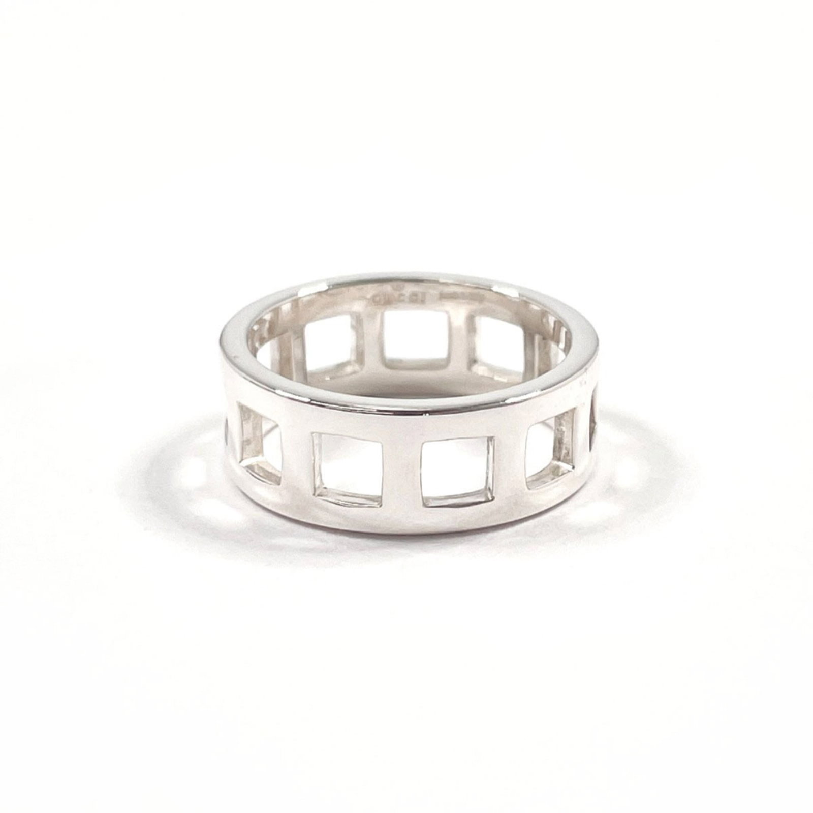 Gucci Silver 925 Band Ring: Gucci Silver 925 Band Ring Elevate your everyday style with the Gucci Silver 925 Band Ring, a sleek and sophisticated accessory that adds a touch of luxury to any outfit. Made from high-quality silver