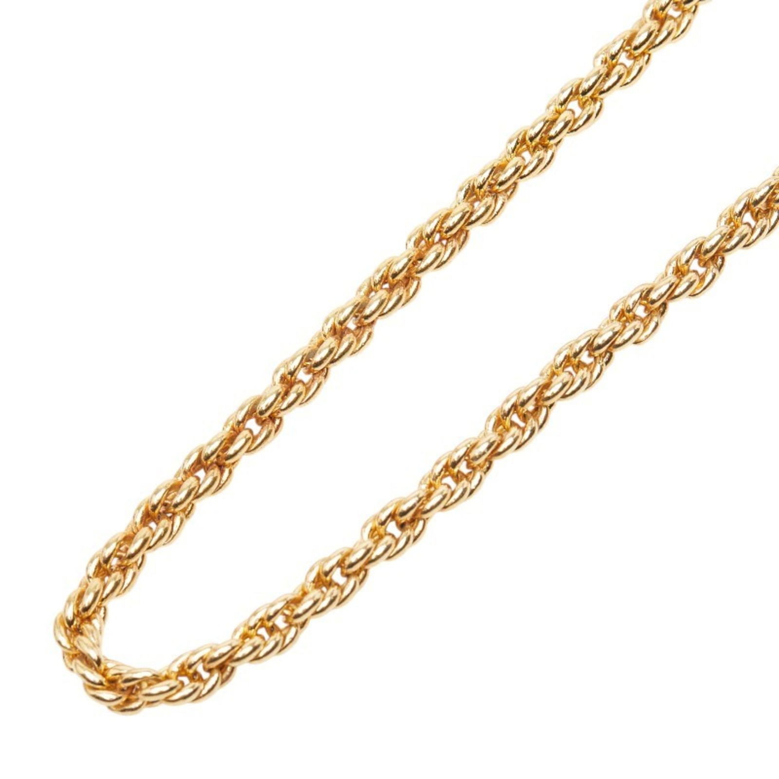 Christian Dior Gold Plated Women's Chain Necklace: Christian Dior Gold Plated Women's Chain Necklace Elevate your everyday style with the timeless elegance of Christian Dior's gold plated chain necklace. This stunning piece boasts a sleek 60cm length,