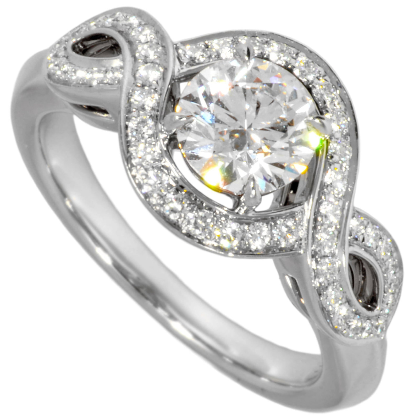 Harry Winston Band Ring in Platinum 950: Harry Winston Band Ring in Platinum 950 Elevate your style with the iconic Harry Winston Band Ring in platinum 950, boasting a stunning diamond stone weighing 0.54 carats. This timeless piece is craft