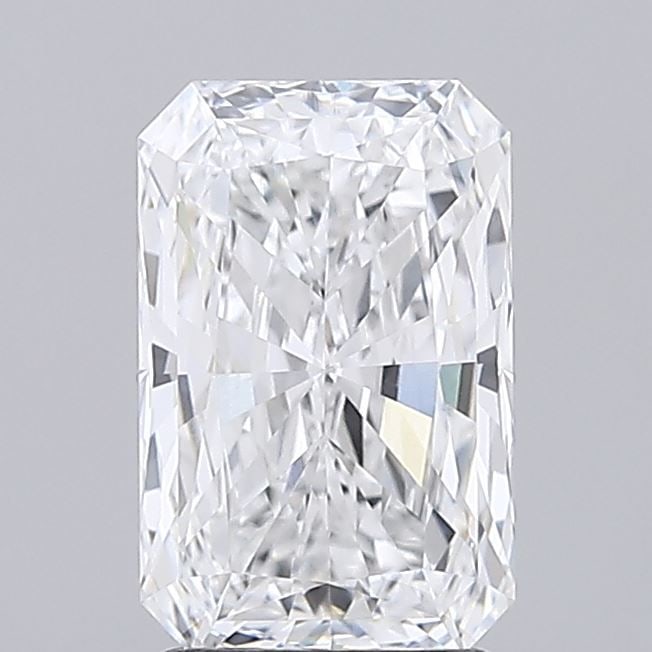 IGI Radiant 2.05ct D VVS1 Loose Lab Diamond: IGI Radiant 2.05ct D VVS1 Loose Lab Diamond Experience the unparalleled brilliance of this 2.05ct IGI Radiant cut diamond, boasting an exceptional D color and VVS1 clarity for maximum fire and light t