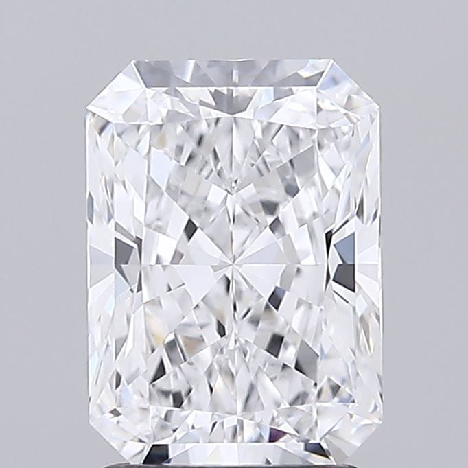IGI Radiant 2.09ct D VVS2 Loose Lab Diamond: IGI Radiant 2.09ct D VVS2 Loose Lab Diamond Experience the brilliance of nature's own masterpiece - a lab-grown diamond that rivals its mined counterparts in every way. This stunning 2.09ct D VVS2 loo