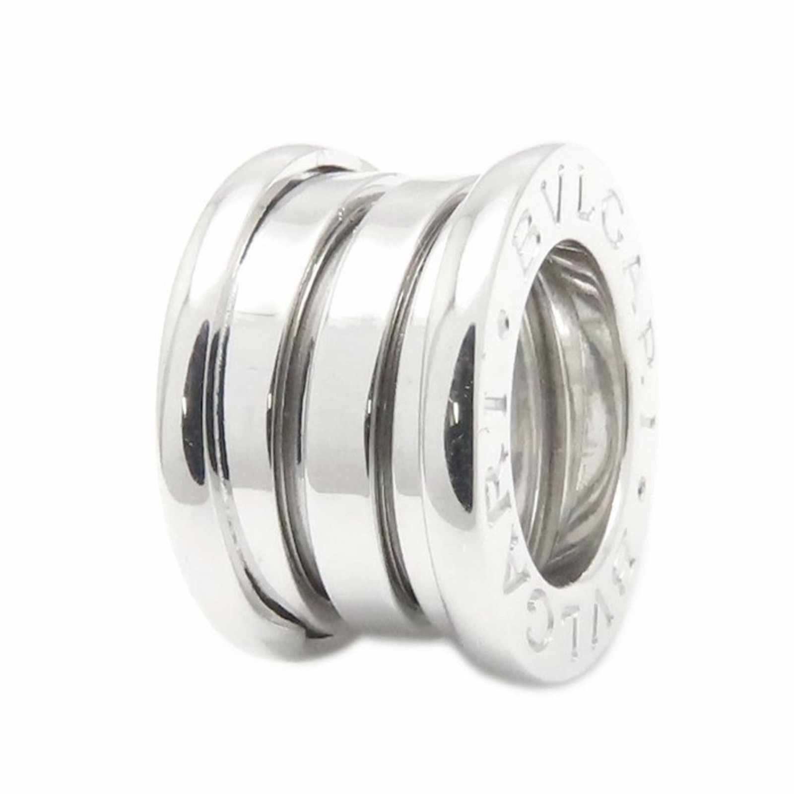 295196 - BVLGARI B.zero1 Pendant Top - 18K White Gold - Women's: 295196 - BVLGARI B.zero1 Pendant Top - 18K White Gold - Women's Elevate your style with the iconic BVLGARI B.zero1 Pendant Top, crafted from 18K white gold and boasting a sleek, modern design. This ex