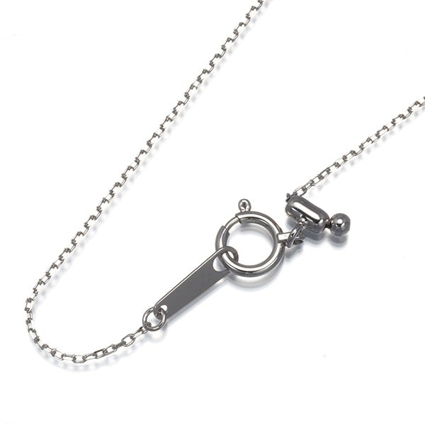 18k White Gold 45cm Cable Chain Necklace: 18k White Gold 45cm Cable Chain Necklace Elevate your everyday style with this stunning 18k white gold cable chain necklace, expertly crafted in Japan to perfection. The sleek and modern design boasts