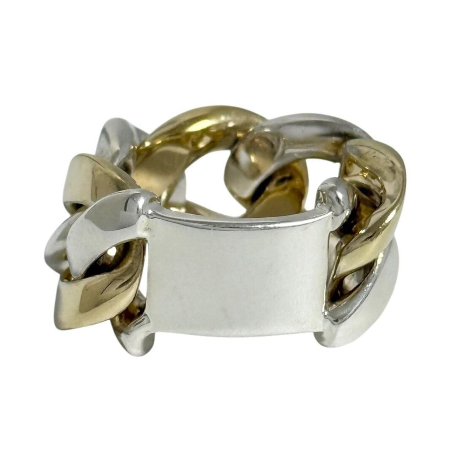Bottega Veneta Silver 925 Band Ring: Bottega Veneta Silver 925 Band Ring A sleek and sophisticated Bottega Veneta band ring, crafted from high-quality silver 925, adds a touch of understated elegance to any outfit. With its classic desig