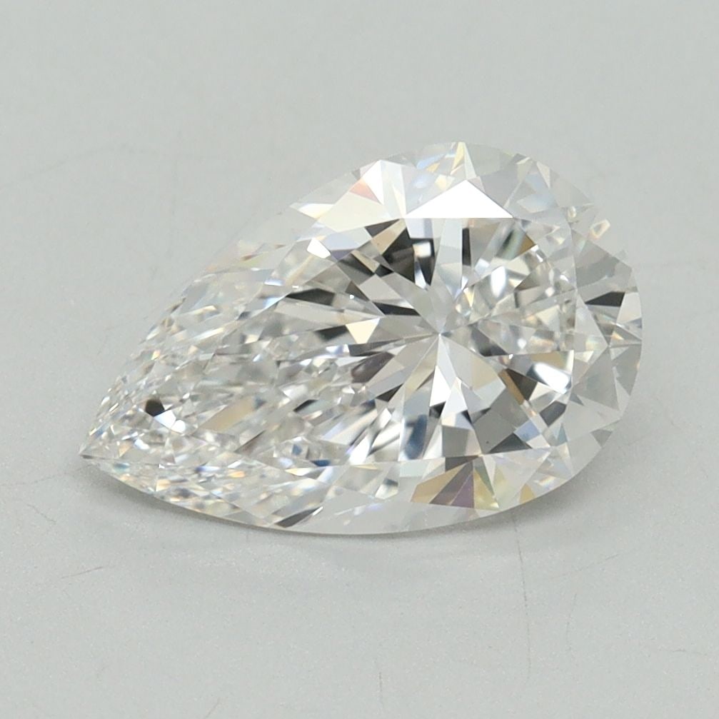 Loose Lab Diamond - IGI Pear 2.07ct E VVS2: Loose Lab Diamond - IGI Pear 2.07ct E VVS2 A rare and exceptional lab-grown diamond, this 2.07ct IGI-certified pear-cut gem boasts an impressive E color and VVS2 clarity, making it a true standout amo