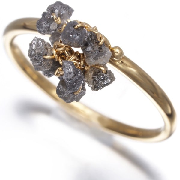Rough Cut Diamond Ring in 18k Yellow Gold: Rough Cut Diamond Ring in 18k Yellow Gold Elevate your style with this stunning 18k yellow gold ring, boasting a natural rough cut diamond that adds a touch of effortless elegance to any outfit. Craft