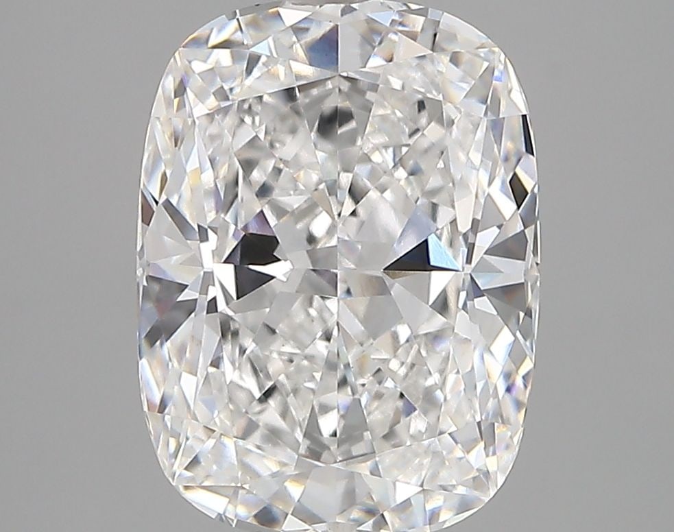 IGI Cushion Modified 3.81ct E VVS2 Loose Lab Diamond: IGI Cushion Modified 3.81ct E VVS2 Loose Lab Diamond A rare and exceptional opportunity to own a lab-grown diamond, certified by the International Gemological Institute (IGI) as an E color, VVS2 clari