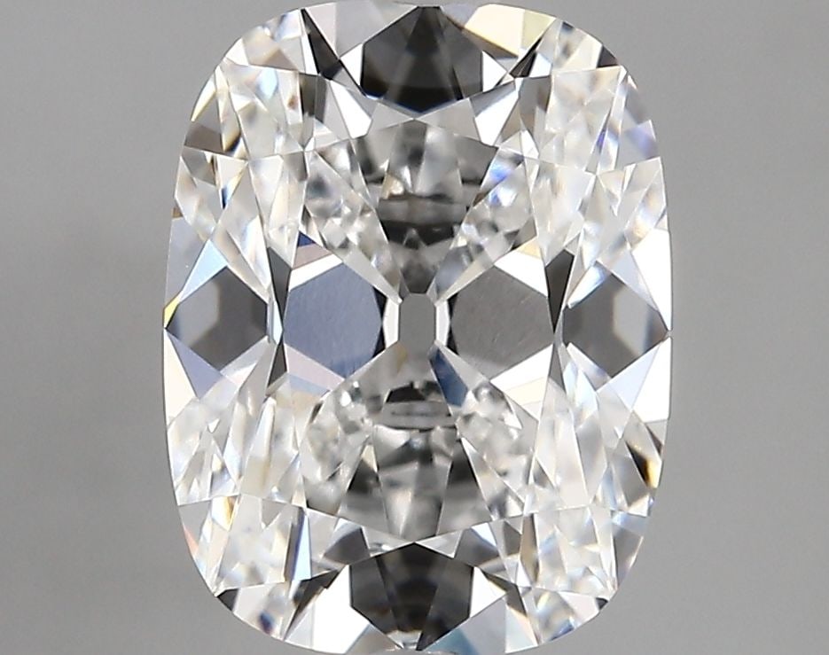 IGI Cushion Modified 3.4ct D VVS2 Loose Lab Diamond: IGI Cushion Modified 3.4ct D VVS2 Loose Lab Diamond Experience the brilliance of a lab-grown diamond, certified by IGI and boasting exceptional clarity with its VVS2 grade. This stunning 3.4ct D