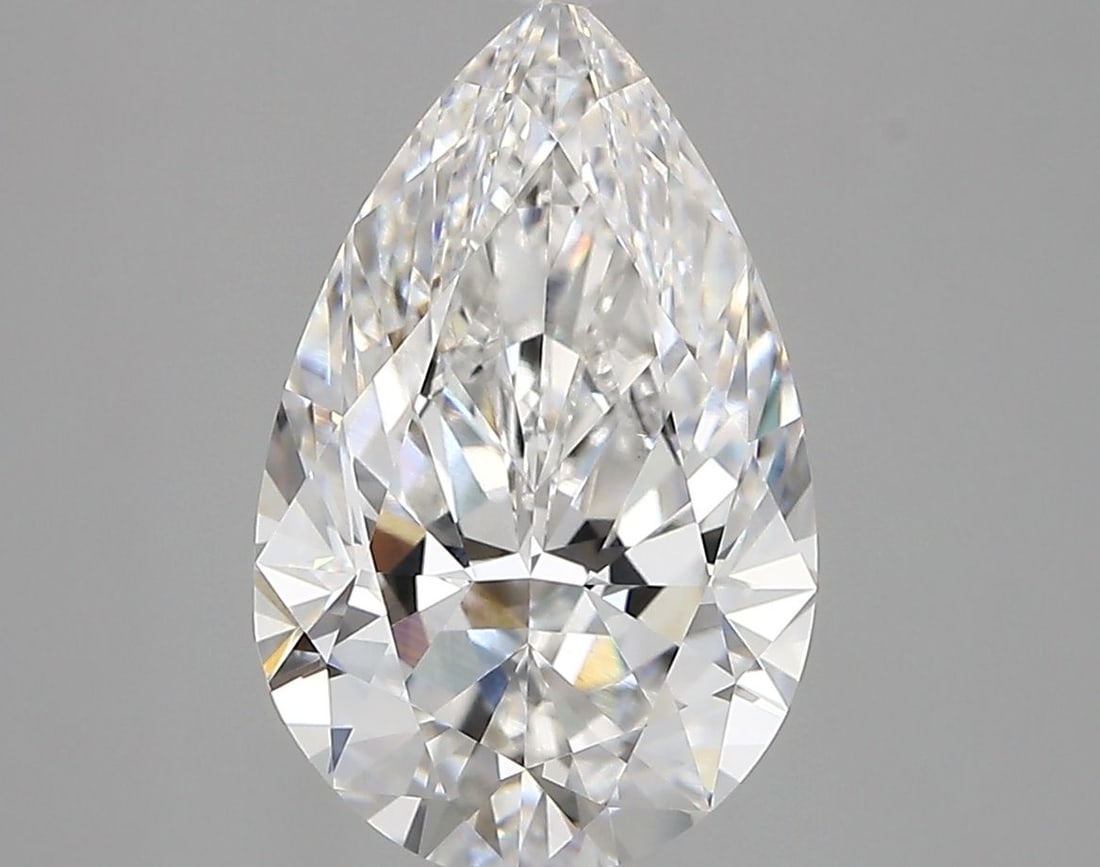 Loose Lab Diamond - IGI Pear 3.53ct E VVS2: Loose Lab Diamond - IGI Pear 3.53ct E VVS2 A rare and exceptional lab-grown diamond, this 3.53ct IGI-certified pear-cut gem boasts an impressive EX symmetry and polish, giving it a radiant
