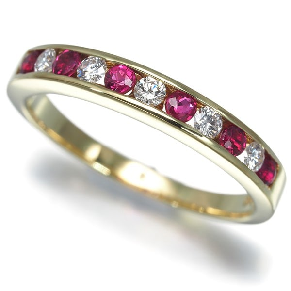 Gold Tiffany&Co. Ring Diamond Ruby Channel Set Us5.25-5.5 18K 750 Yellow: Gold Tiffany&Co. Ring Diamond Ruby Channel Set Us5.25-5.5 18K 750 Yellow A stunning Tiffany & Co. ring showcases a beautiful diamond ruby channel set in 18k yellow gold, creating a unique and eye-catc