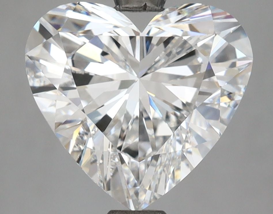 IGI Heart 3.74ct D VVS2 Loose Lab Diamond: IGI Heart 3.74ct D VVS2 Loose Lab Diamond A rare and exceptional lab-grown diamond, this 3.74ct IGI Heart cut boasts an impressive D color and VVS2 clarity, making it a true gem for those seeking unpa