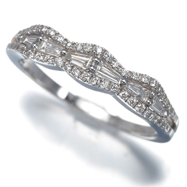 White Gold 18K 750 Diamond Ring (1 of 4)