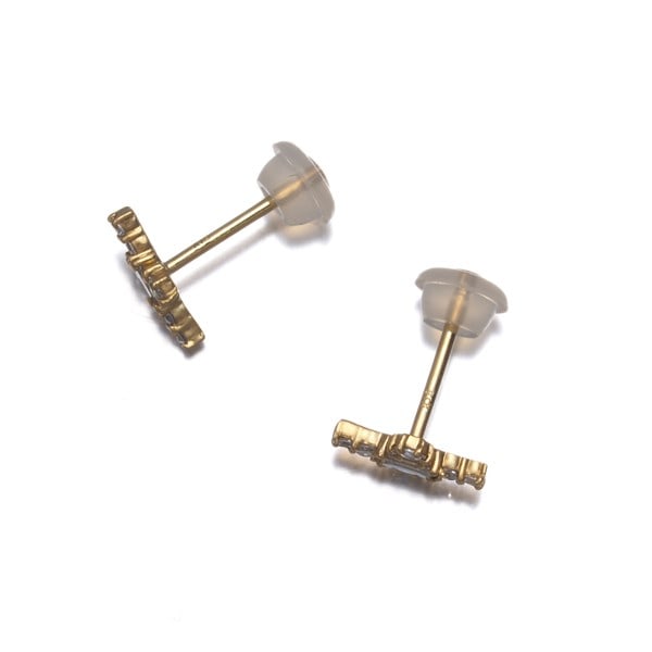 Gold Rose-Cut Diamond 0.10Ct/ 0.10Ct Cross Earrings 18K 750 Yellow: Gold Rose-Cut Diamond 0.10Ct/ 0.10Ct Cross Earrings 18K 750 Yellow Elevate your elegance with these stunning 18k yellow gold cross earrings, set with two exquisite rose-cut diamonds that add a touch o