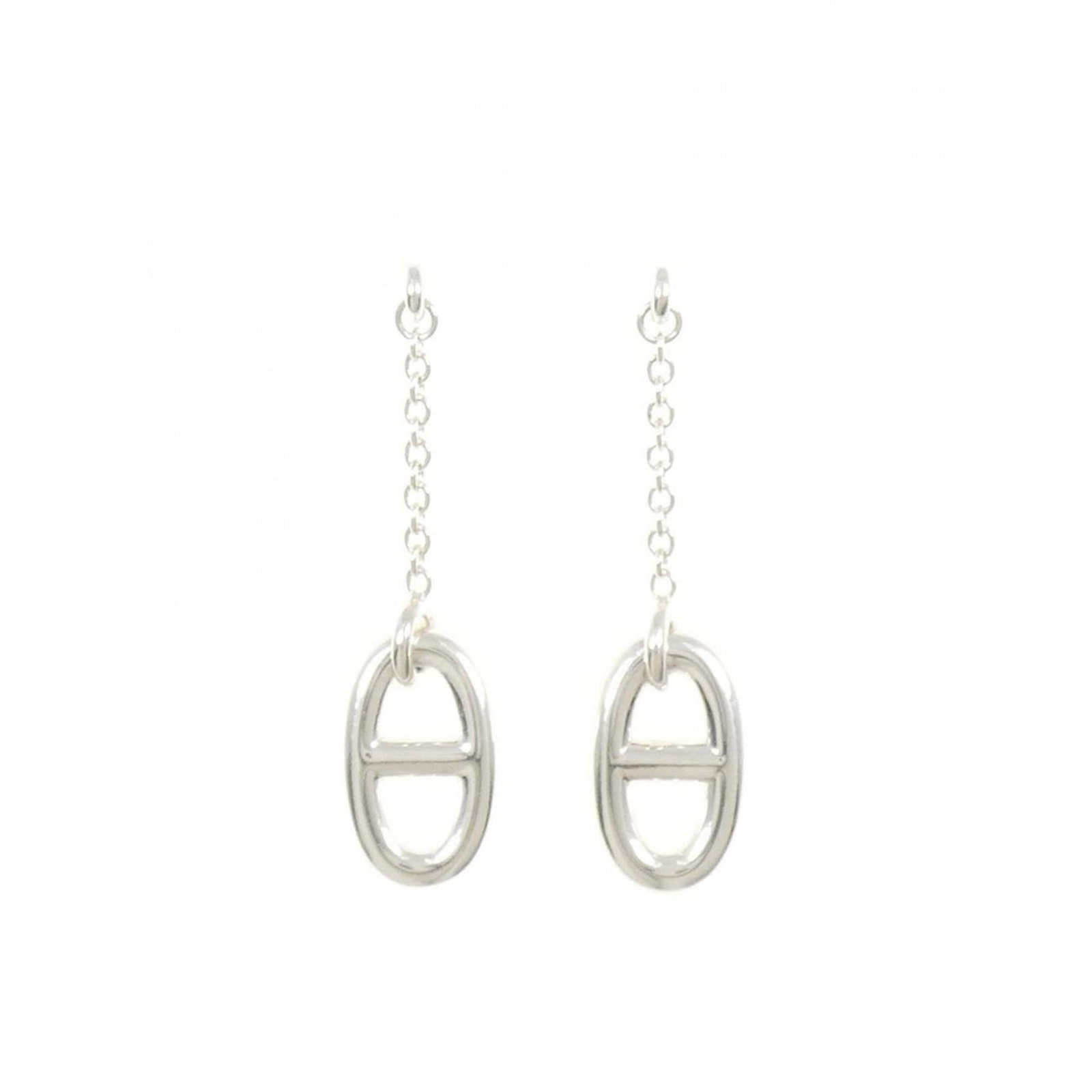 925 Hermes Stud Earrings Silver: 925 Hermes Stud Earrings Silver Elevate your style with these stunning 925 Hermes Stud Earrings, crafted from high-quality silver that exudes luxury and sophistication. With their sleek design and pre