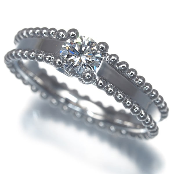 Van Cleef & Arpels Diamond Ring 0.32ct D Vvs2 3Ex Estelle Eu49 Pt 950/: Van Cleef & Arpels Diamond Ring 0.32ct D Vvs2 3Ex Estelle Eu49 Pt 950/ A stunning Van Cleef & Arpels diamond ring, crafted from 950 platinum and boasting a vibrant 0.32ct D Vvs2 diamond at its centre,