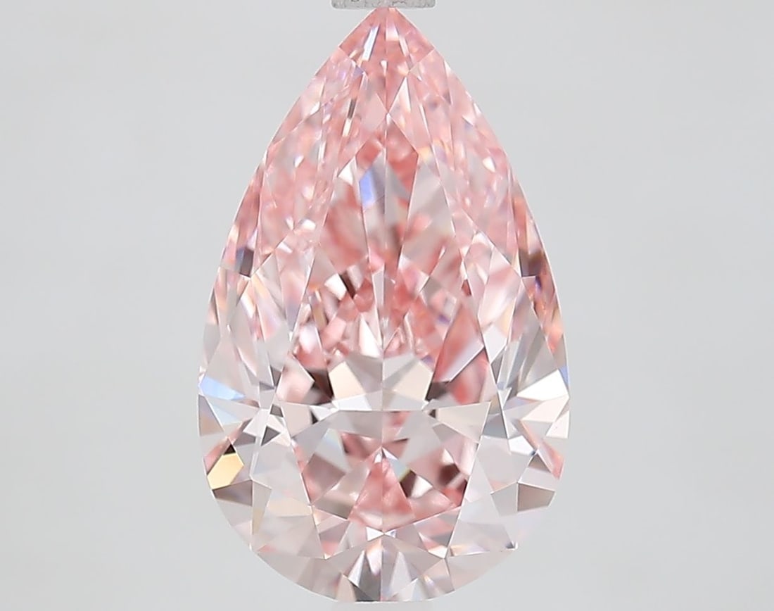 Loose Lab Diamond - IGI Pear 3.05ct Fancy Vivid Pink VVS2: Loose Lab Diamond - IGI Pear 3.05ct Fancy Vivid Pink VVS2 A stunning Fancy Vivid Pink lab diamond, certified by the International Gemological Institute (IGI), boasts exceptional clarity and cut