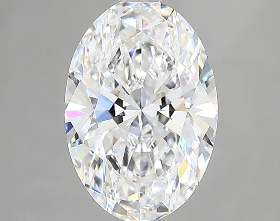 IGI Oval 2.08ct E VVS2 Loose Lab Diamond: IGI Oval 2.08ct E VVS2 Loose Lab Diamond Experience the beauty of a genuine lab-grown diamond, certified by the International Gemological Institute (IGI) as a flawless E color, VVS2 clarity stone with