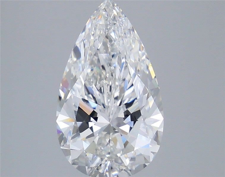 Loose Lab Diamond - IGI Pear 3.01ct E VVS2: Loose Lab Diamond - IGI Pear 3.01ct E VVS2 A rare and exceptional lab-grown diamond, this 3.01ct IGI-certified pear-shaped gem boasts an impressive clarity grade of VVS2 and a vibrant color of E, resu