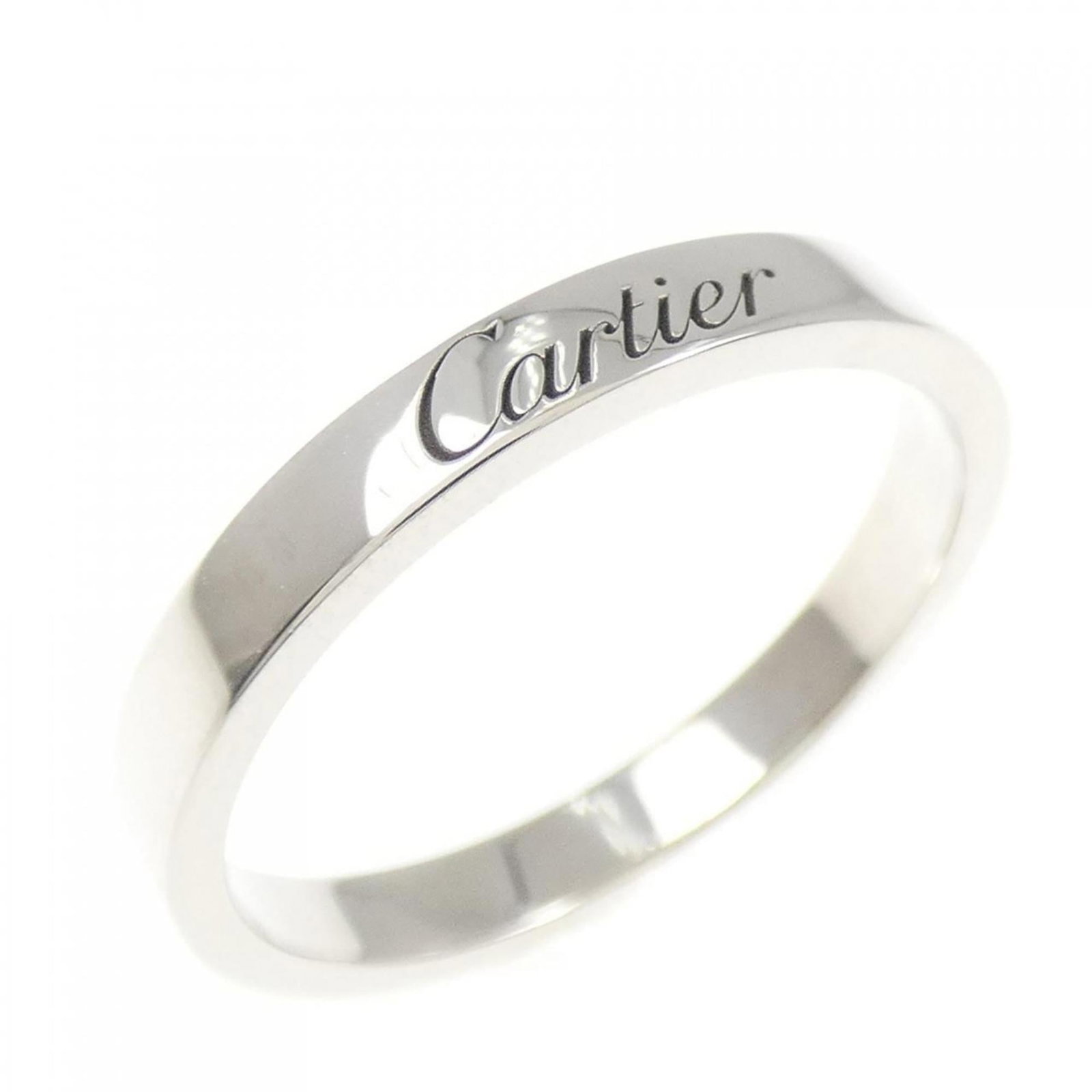 Ring Cartier Band: Ring Cartier Band A pre-owned Cartier Band Ring in platinum, boasting the iconic brand's signature style and craftsmanship. With its 55mm width and 7.5 US size, this ring is perfect for those seeking