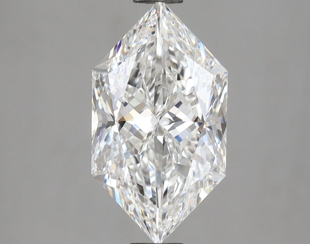 IGI Hexagonal 2.06ct D VVS2 Loose Lab Diamond: IGI Hexagonal 2.06ct D VVS2 Loose Lab Diamond Experience the exceptional beauty of a lab-grown diamond, certified by IGI as a 2.06ct D VVS2 loose gemstone. This exquisite stone boasts an EX polish and