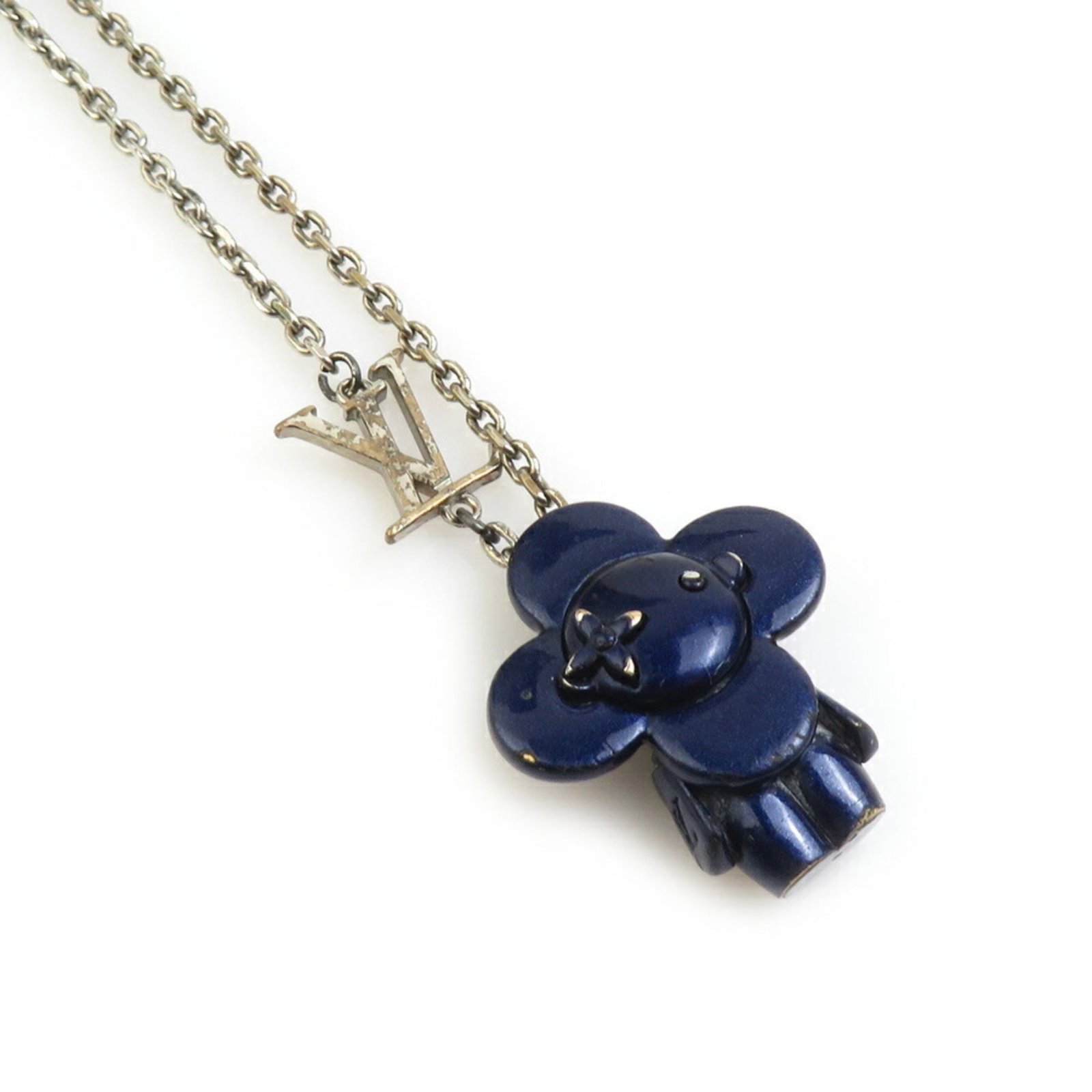 MP3194 e61496a - Louis Vuitton Collier Vivienne Metal Necklace in Navy/ Silver for Women: MP3194 e61496a - Louis Vuitton Collier Vivienne Metal Necklace in Navy/ Silver for Women Elevate your style with the iconic Louis Vuitton Collier Vivienne Metal Necklace, featuring a striking navy and