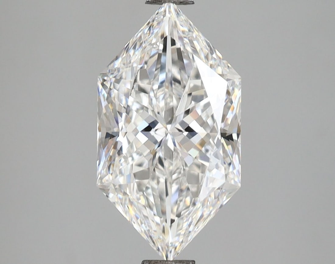 IGI Hexagonal 2.74ct D VVS2 Loose Lab Diamond: IGI Hexagonal 2.74ct D VVS2 Loose Lab Diamond A stunning lab-grown diamond with exceptional clarity and color, this 2.74ct IGI VVS2 D loose diamond boasts an EX polish and symmetry, making it a rare f