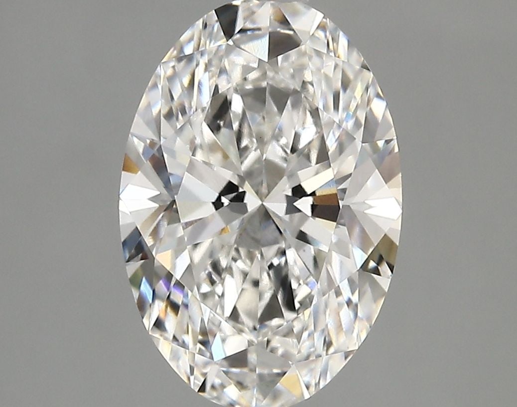 Loose Lab Diamond - IGI Oval 3.04ct E VVS2: Loose Lab Diamond - IGI Oval 3.04ct E VVS2 A stunning lab-grown diamond, certified by the International Gemological Institute (IGI), boasts exceptional clarity and color. With its impressive 3.04
