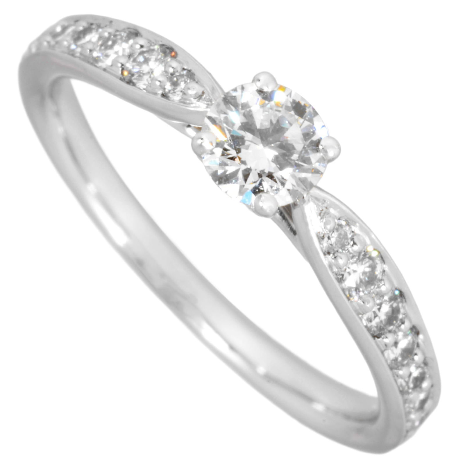 Ring Tiffany Band: Ring Tiffany Band A stunning platinum band from the iconic Tiffany & Co., adorned with a brilliant F color diamond, weighing 0.21 carats. This elegant ring is crafted from high-quality platinum and fe