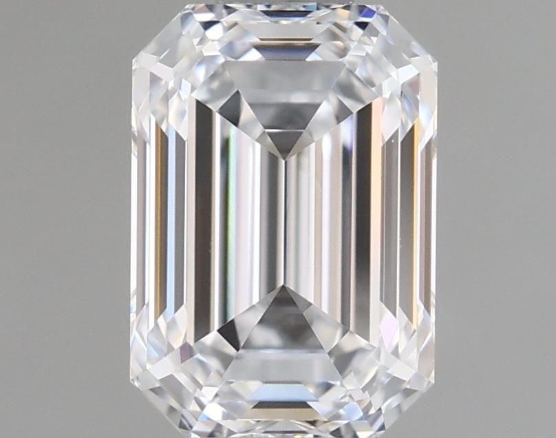 Loose Lab Diamond - IGI Emerald 0.97ct D VVS2: Loose Lab Diamond - IGI Emerald 0.97ct D VVS2 A rare and exceptional lab-grown diamond, certified by the International Gemological Institute (IGI) as an IGI Emerald, boasts a stunning D color grade an